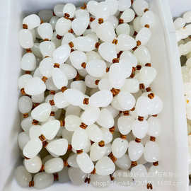 天然阿富汗白玉原石手串男女同款羊脂白色随形手串地毯货源