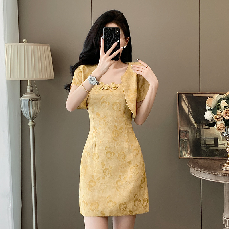 Autumn New Style Chinese-Style Women's Dress, Petite, High-End, New Chinese Style, Waist Slimming Cheongsam Short Skirt