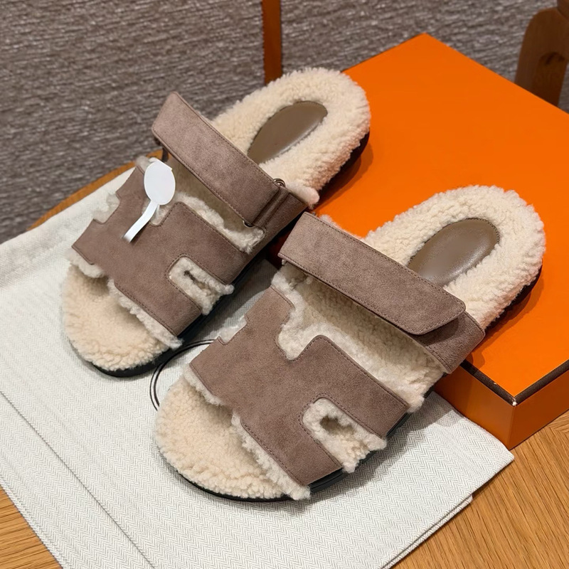 Autumn and winter H-strap wool slippers for women, designed for outdoor wear, featuring a magic-stick closure and a one-piece, flat, fluffy sole