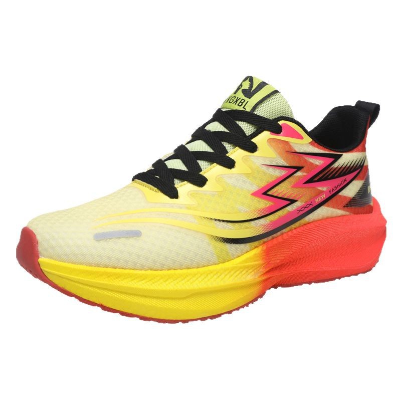 2025 nuevo calzado de corrida de moda adesivo frío verdadero explosivo con suela grande ligera transpirable color caramelo estudiantes con suela suave pareja