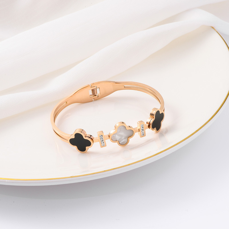 Pulsera de titanio y acero para mujer, diseño moderno y sencillo, pulsera de lujo que no se desvanece, venta al por mayor en stock.