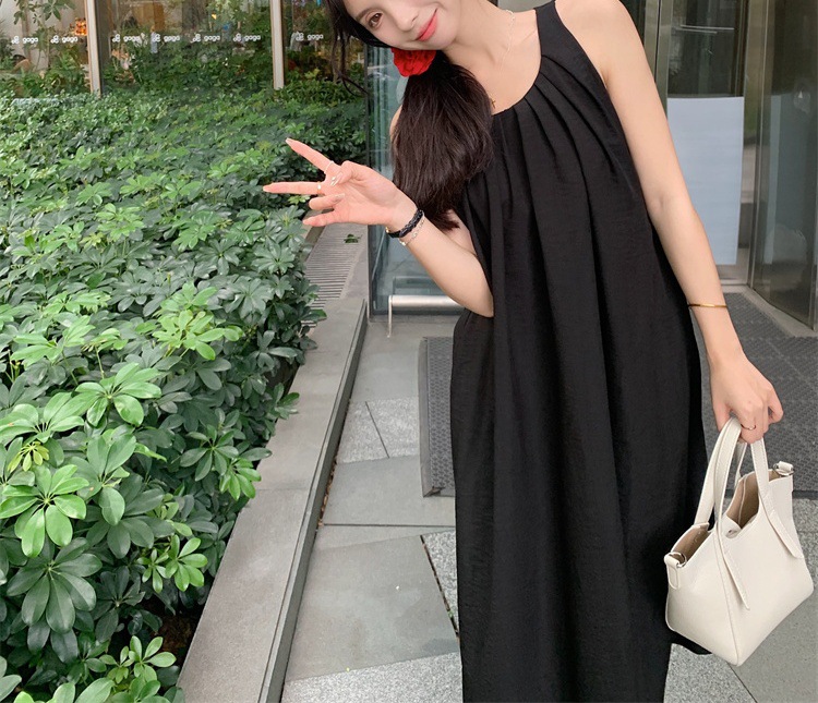 검은색