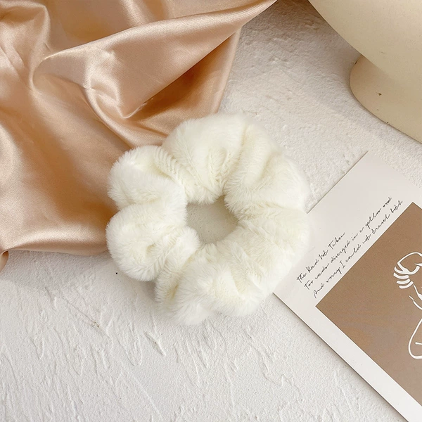7#White rabbit plush hair circles