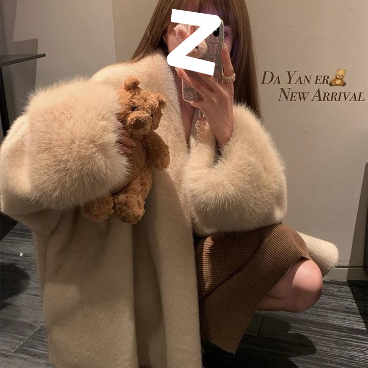Spring and Winter New Style Faux Mink Fur Coat, Elegant Loose Fashion Coat in One Size, Beige Color