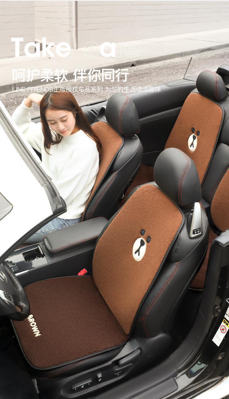 Brown Bear Car Seat Cushion Winter Plush Single-Piece Warm Car Mat Lamb Wool Rear Seat Universal Seat Cover for All Seasons