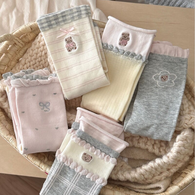 Gray-pink embroidered bear slouch socks, new autumn and winter cute girls' mid-calf socks with bow and stripes, ins-style socks