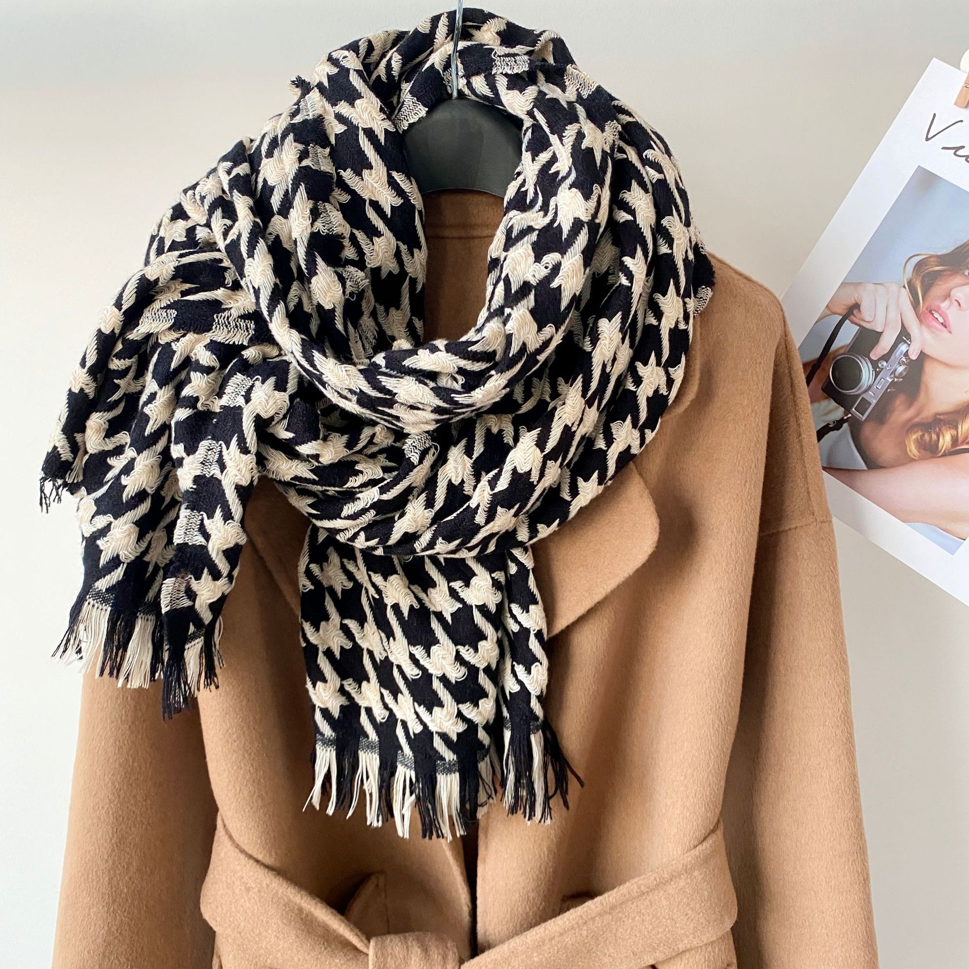Houndstooth Pattern Winter Season Women's Fashion Houndstooth Polyester Scarf