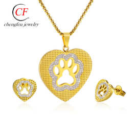 跨境新款个性项链猫爪爱心不锈钢项链女心形金色链条项链耳环套装
