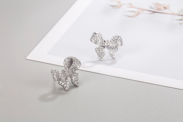 Fashion Bow Knot Copper Inlay Zircon Ear Studs 1 Pair