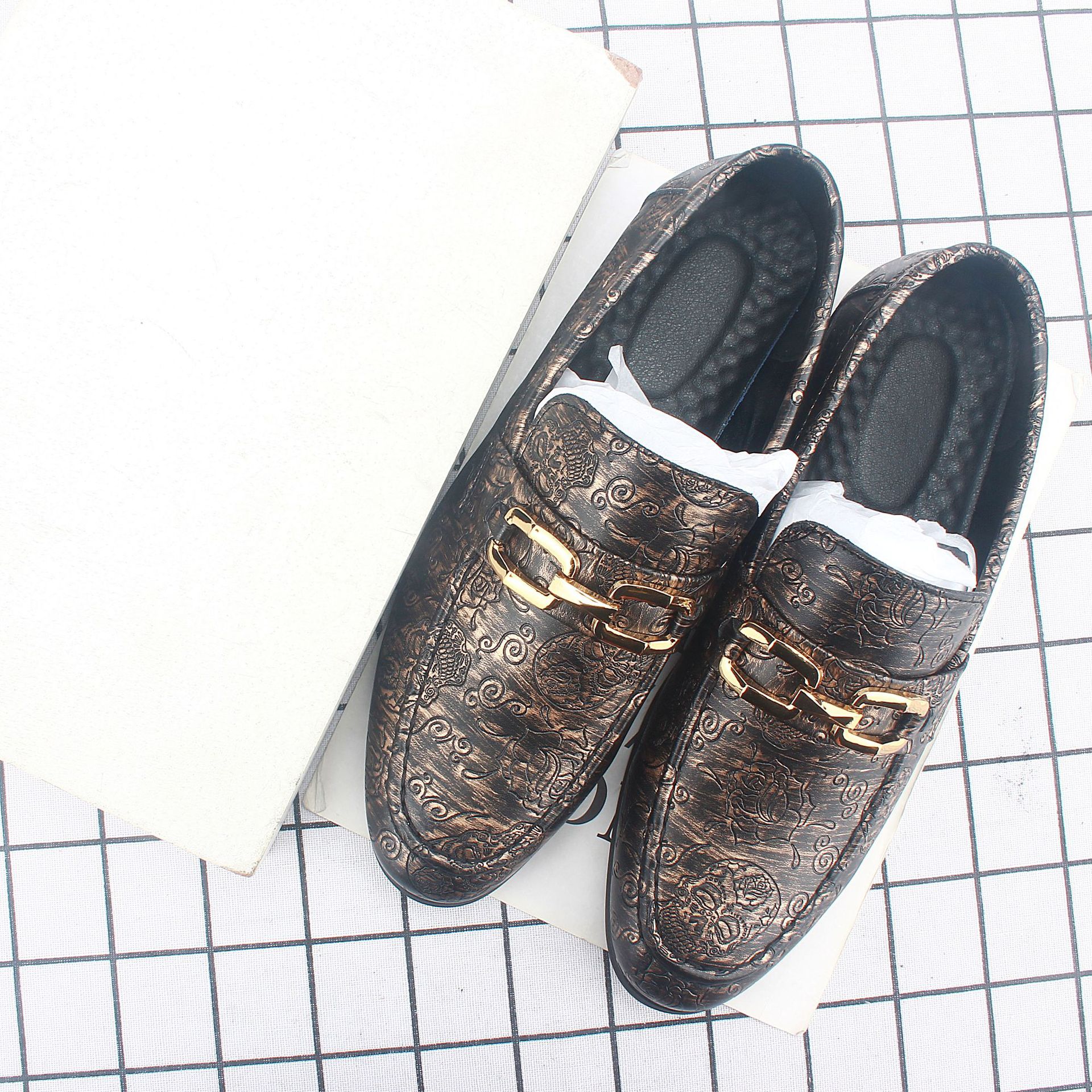 �羳�����׽�����ʱ��ƤЬ�������һ�ŵ�Ӣ�׷��¿��ƤЬ2235