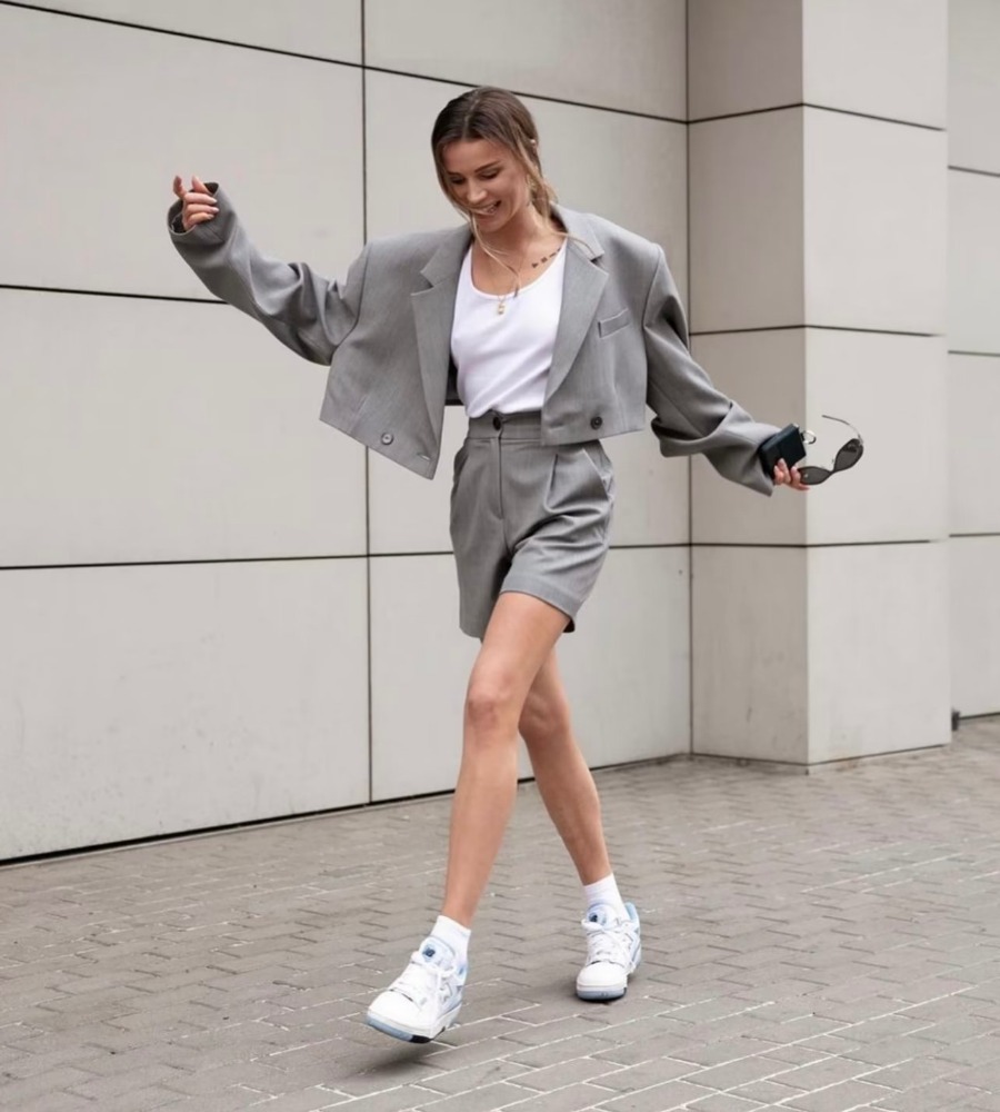 GraceChic 2022 Autumn New European And American Women's Fashion Long Sleeve Blazer High Waist Short Sexy Hot Girl Outfit Wholesale_voghion.com