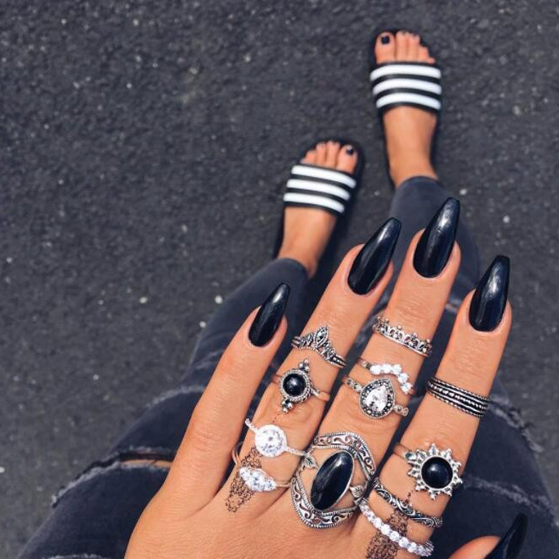 Minimalist Stackable Band And Cubic Zirconia Ring Set For Women_voghion.com