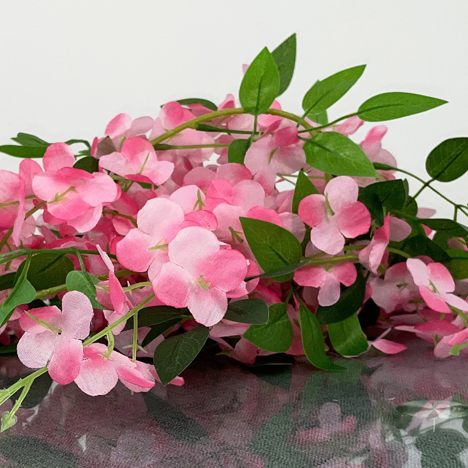 Simulación de flores falsas de wisteria varilla decoración de flores enrolladas techo de plástico de flores de vid cadena de plantas de aire acondicionado tubería de protección