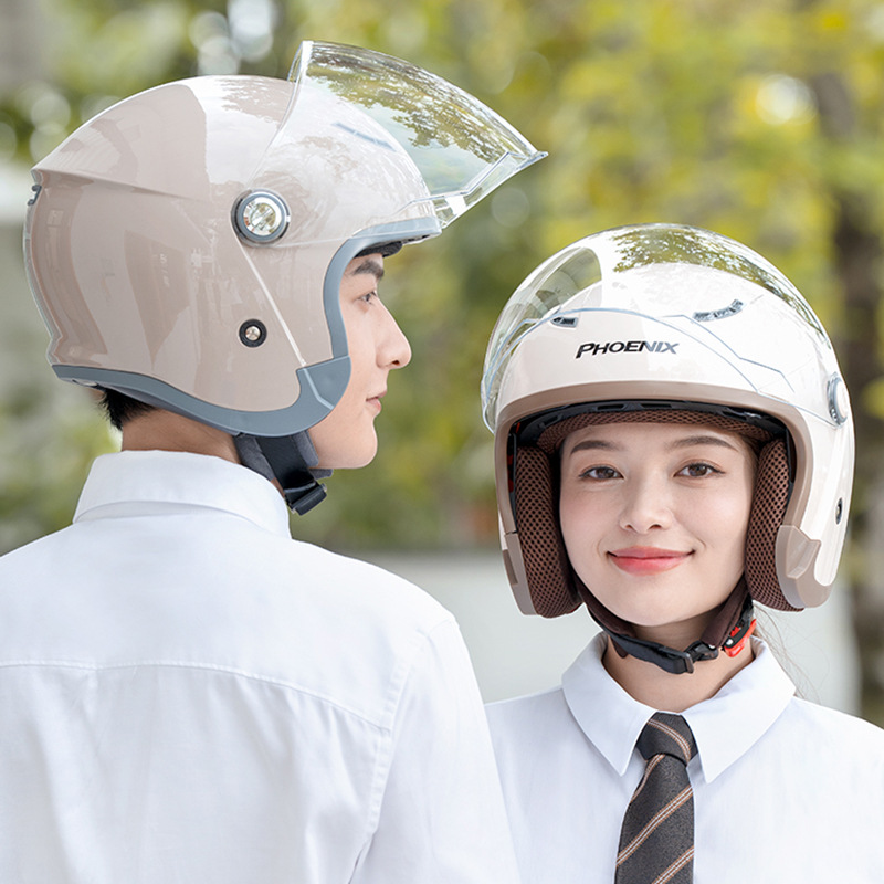 摩托車頭盔電動車批發認證成人男女四季通用半盔冬季全盔帽