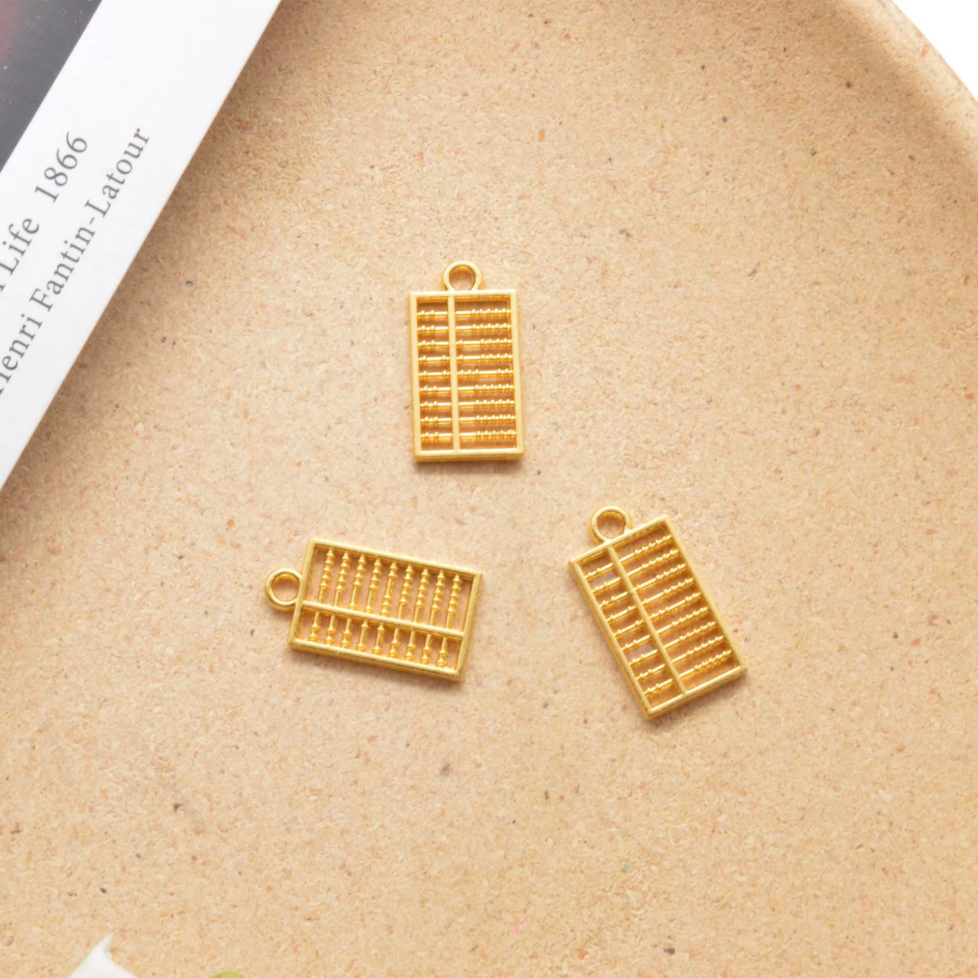 Золотой сплав Маленькие счеты Украшения 20 мм Мини-счеты Корпус мобильного телефона Декоративный клей Капающие аксессуары Материал наполнителя