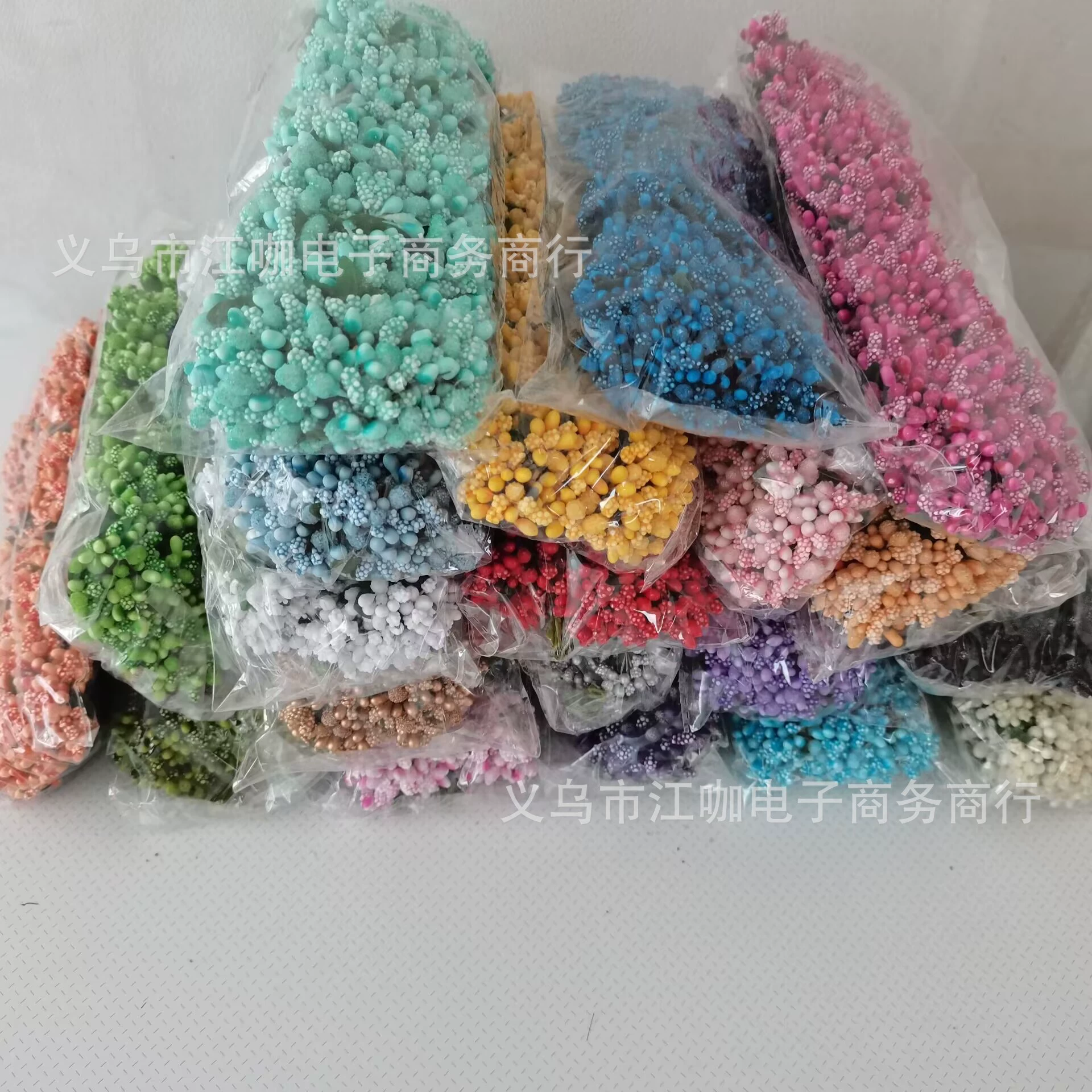 Золотистая и серебристая форма цветка нити Core Simulation Flower Cefin Ship Accessories with Leaf Glass Beads Bead Flower Ring Wine Christmas Flower