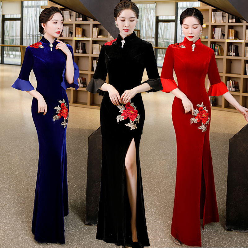 2023 New Chinese Style Body Catwalk Stage Costumes Banquet Large Size Autumn and Winter Golden Velvet Catwalk Cheongsam