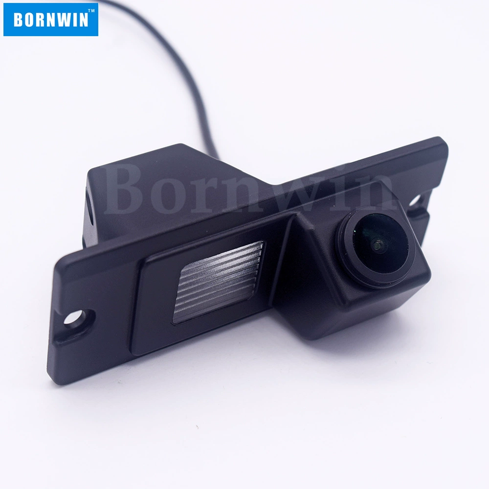 Камера заднего вида высокого разрешения подходит для 13 Southeast Mitsubishi Style Reversing Rear View Camera