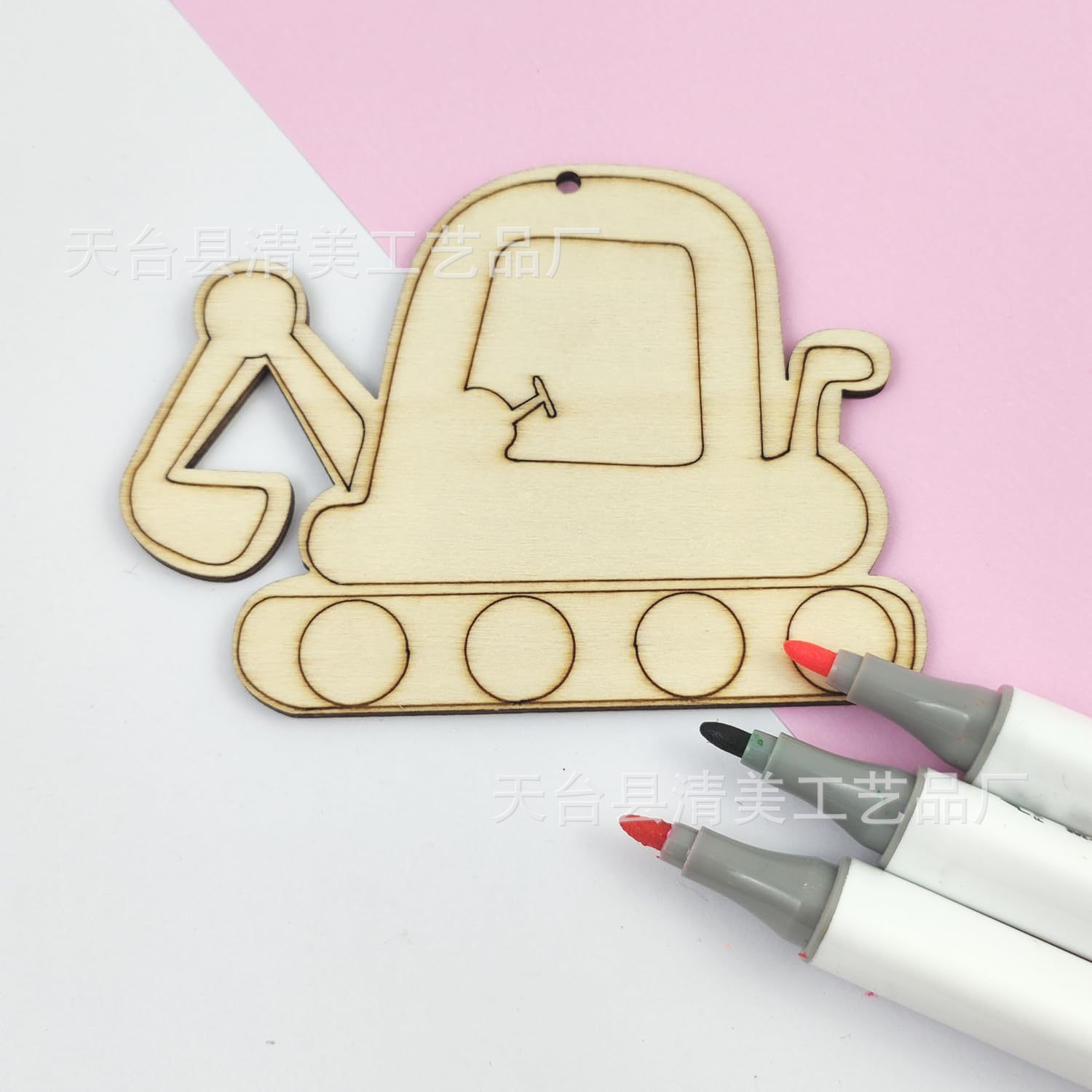 Excavadora sin terminar cortar tractor artesanía Excavadora de madera forma cortar adornos de camiones de madera