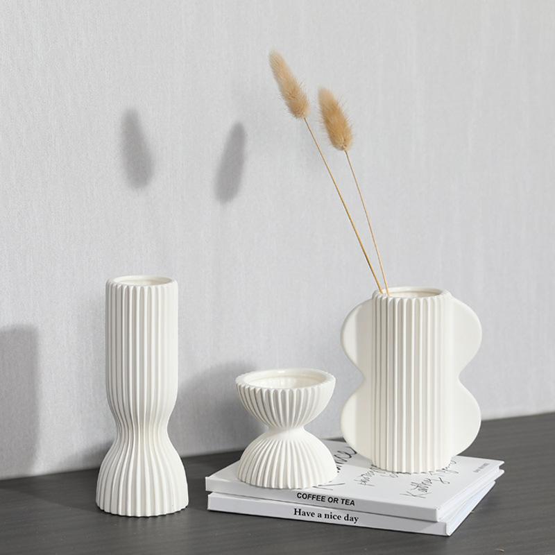 Nordic ins style ceramic white vase modern creative crafts desktop dry flower arrangement soft furnishings wholesale
