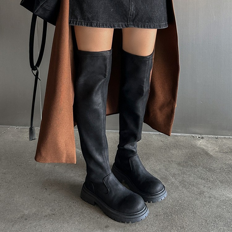 Elastic high boots platform, fitted