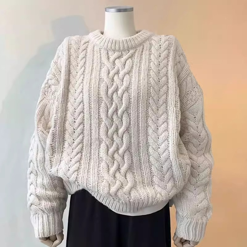紫の麻の花の頭のニットのセーターの女性の秋冬の厚いデザイン感の小さい大衆の太い棒の針のゆったりしている怠惰な風の上着|undefined