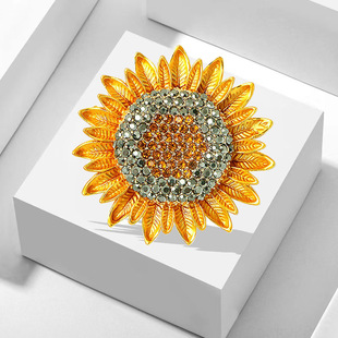 Lanhao Enamel Sunflower Rhinestone Brooch Set with Diamonds Plant Flower Corsage Fashionable and Environmentally Friendly Alloy Jewelry