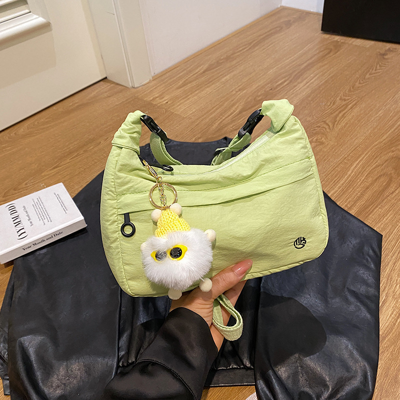 Shake-up Marvel Tini mochila deportiva al aire libre versátil 2025 nuevo estilo de caminata ligera a prueba de salpicaduras