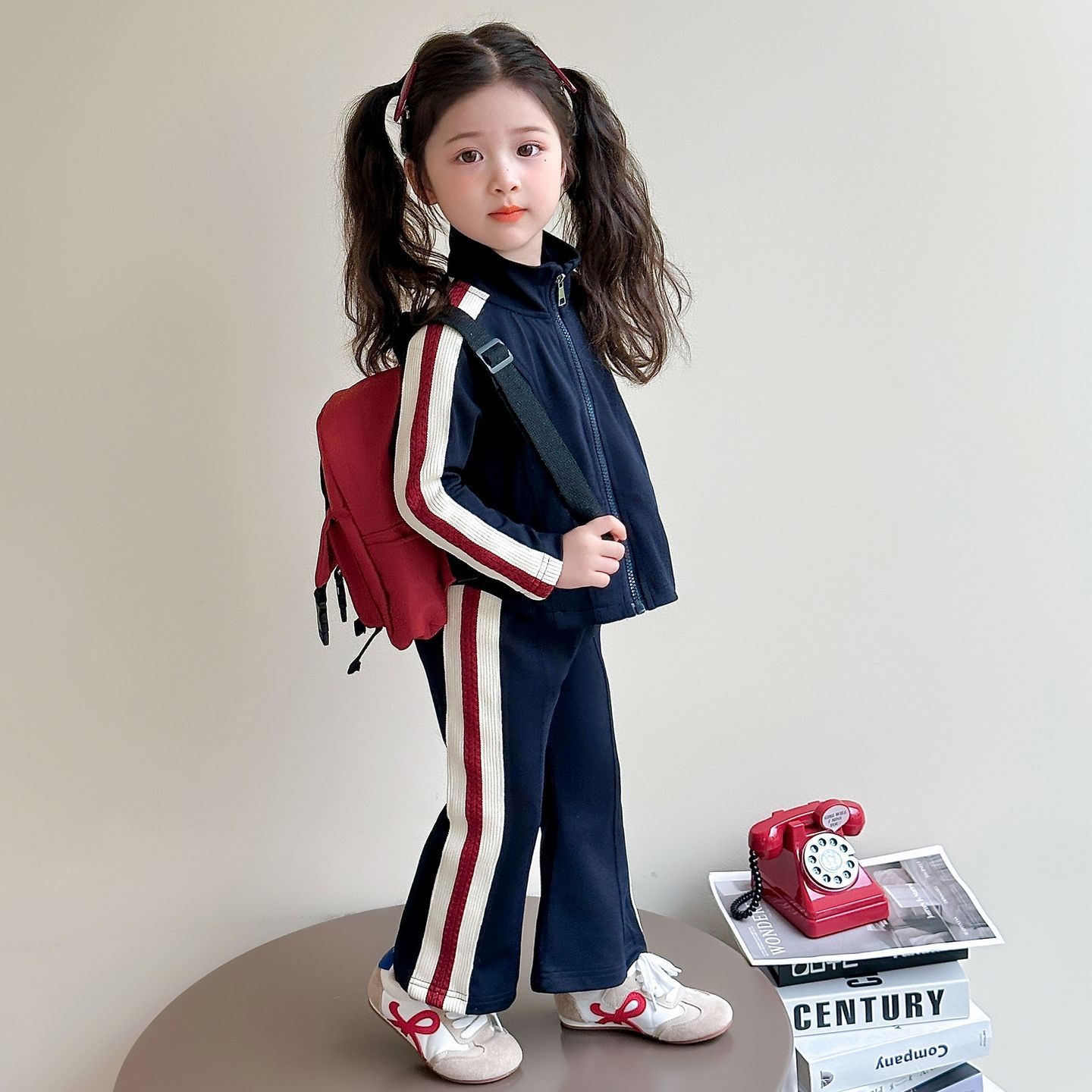 小女孩外套卫衣秋装简约女宝宝喇叭裤套装女童洋气两件套韩版春秋