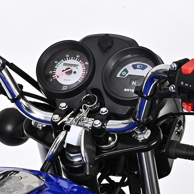 Nuevo coche de motocicleta para hombres, locomotora, gran coche deportivo, combustible, viaje cool, motocicleta de gasolina de dos ruedas para pasajeros