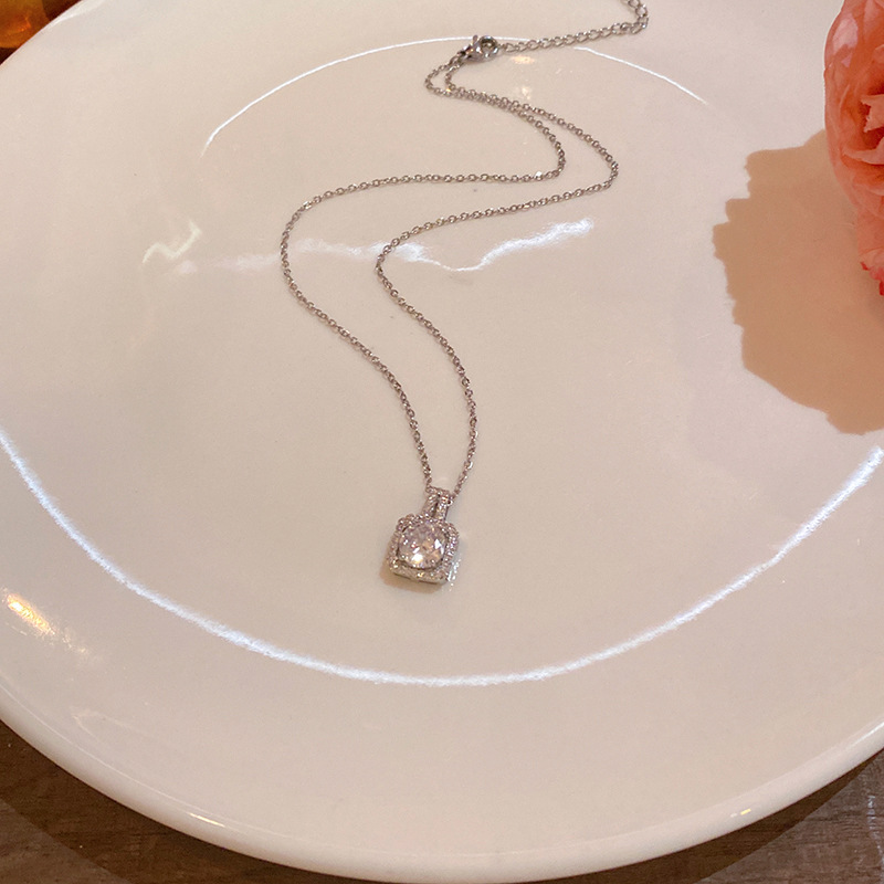 微镶锆石方糖项链女轻奢小众高级感锁骨链甜美独特绝美配饰品批发|undefined