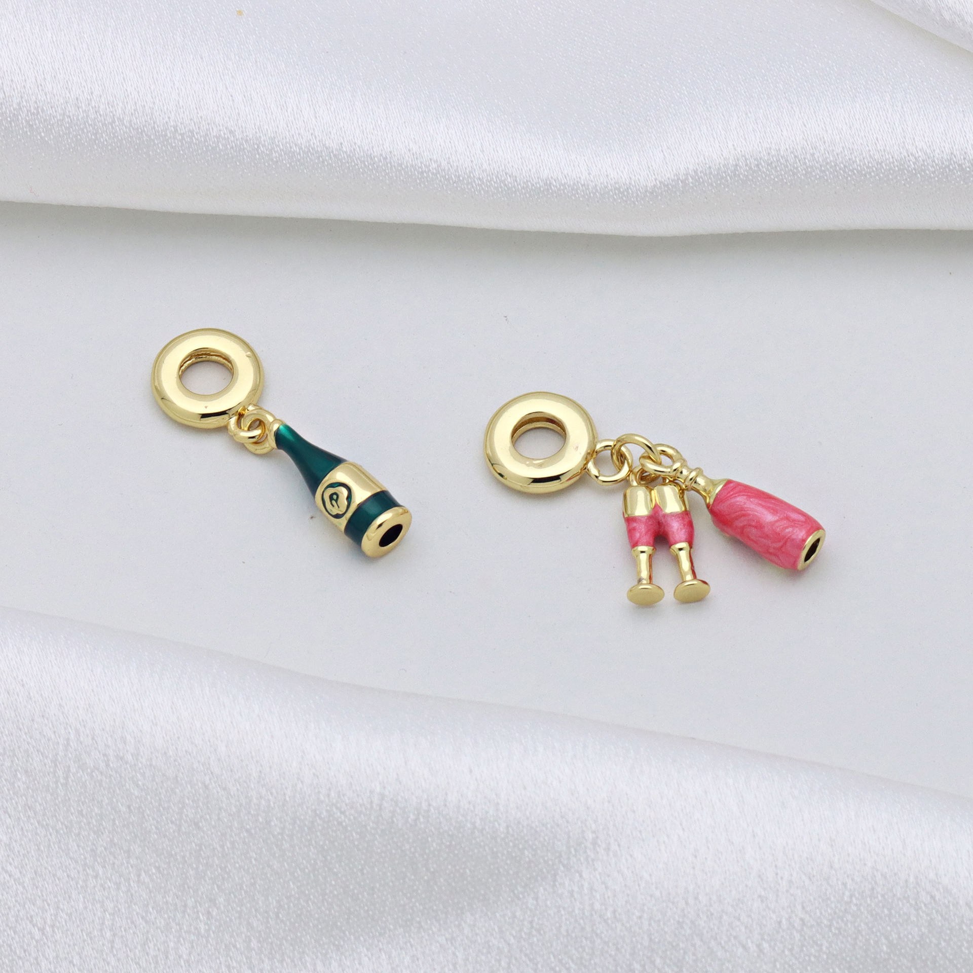 18K Gold Plated Plating Material 1 Piece 23mm 27MM 31mm Copper 18K Gold Plated Can Wine Bottle Pendant