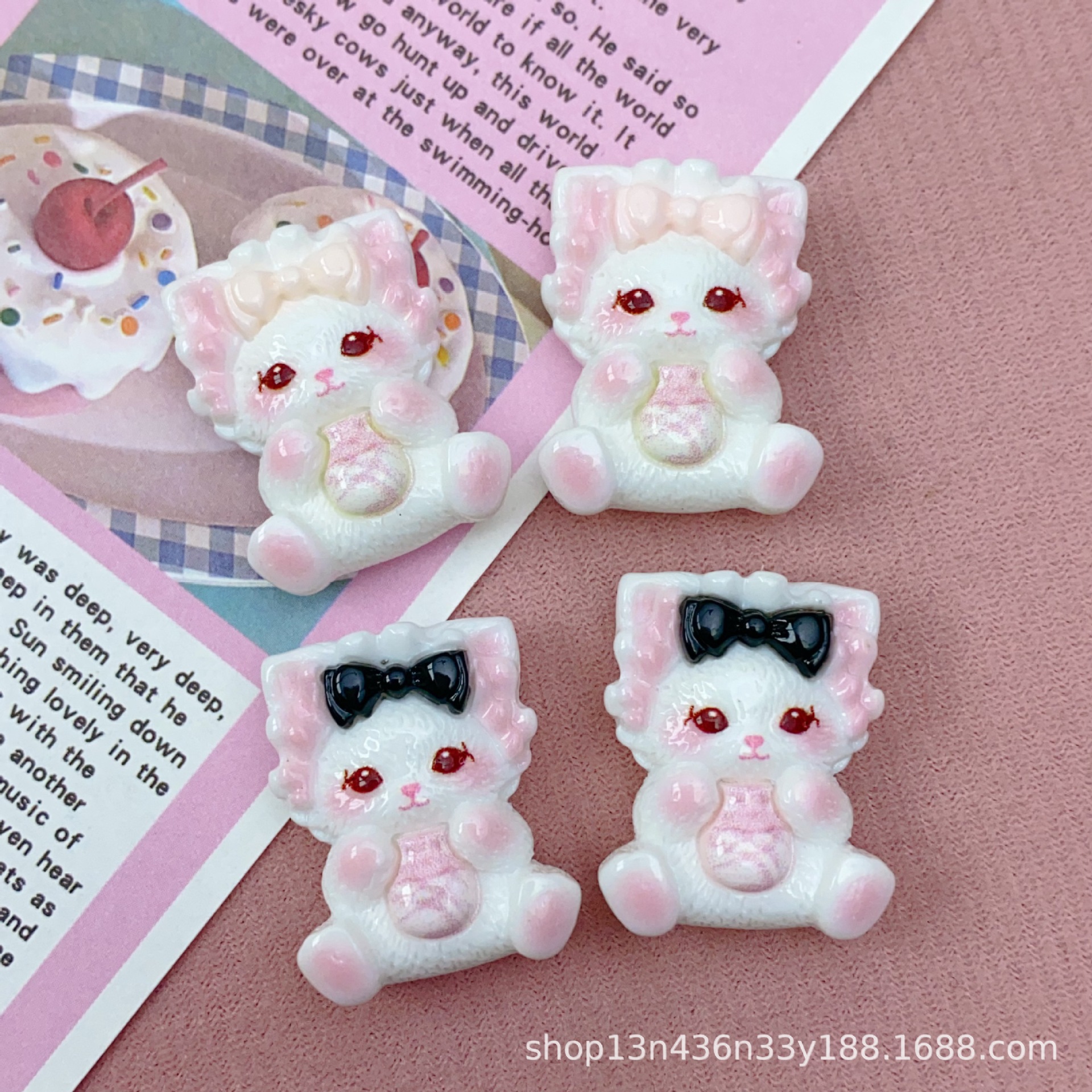 かわいい抱っこ瓶子猫diyシミュレーション樹脂部品携帯ケース手作りヘアピンアクセサリー材料