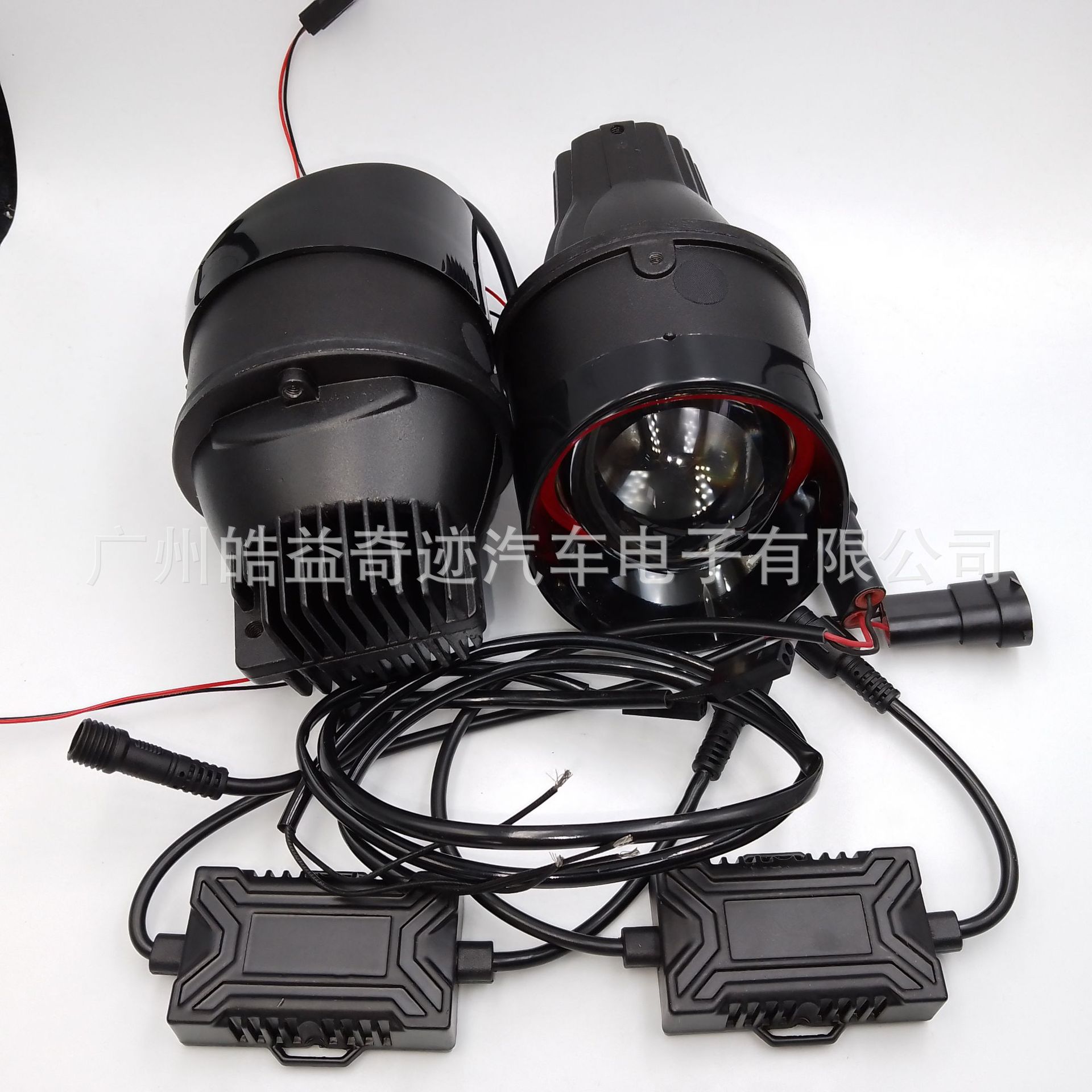 En stock venta al por mayor garantía de calidad Modificación del coche nueva lámpara de niebla 55W LED doble luz antiniebla lente universal image 4