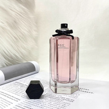 Խ����ˮ���b���Q�羳�����k���d�ӻ���־õ���Ůʿɢ�l����