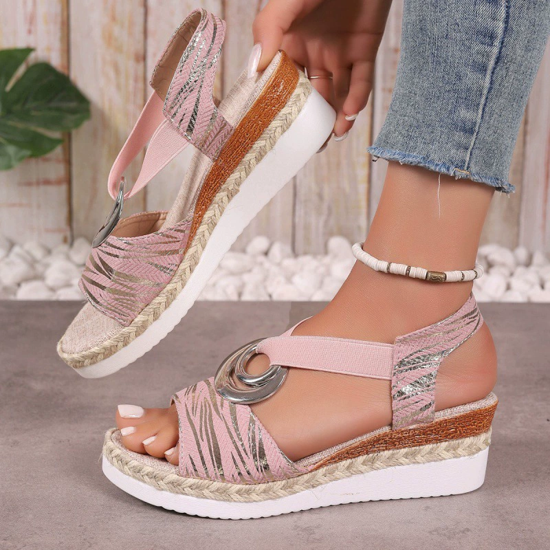 Сандалии новый летний римский женский трансграничный внешняя торговля большой размер рыбий рот металлическая пряжка декоративные женские сандалии на каблуках