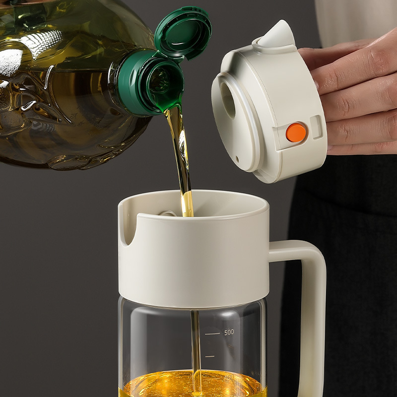 日本LISSAガラスオイルポット大容量防漏醤油酢高ホウ素シリコンプッシュ式自動開閉550ml|undefined