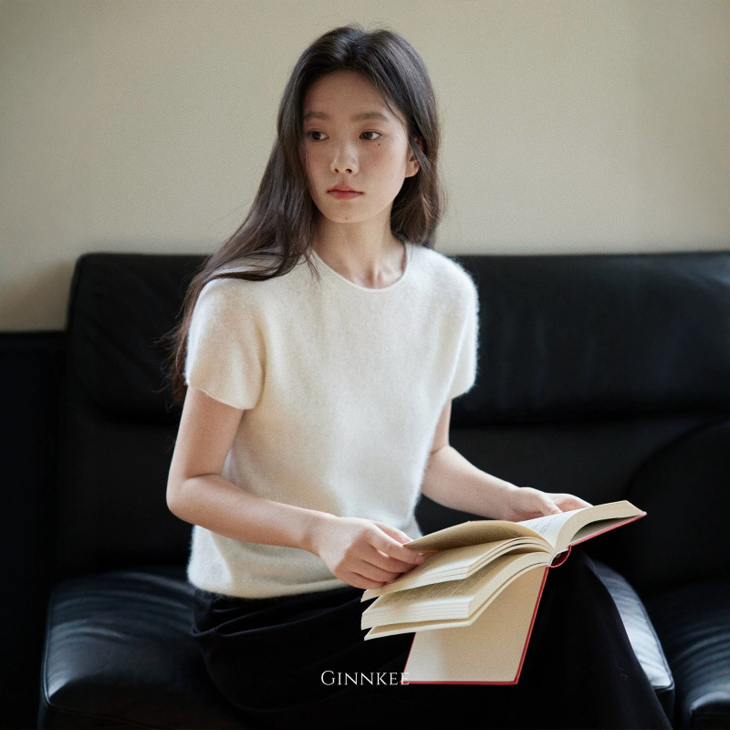 Shanghai Dan Nong Flagship Store/Women's Wool Cashmere Brushed Sweater Autumn Short Sleeve Pullover Round Neck Knit Top Shanghai Dan Nong Flagship Store/Women's Wool Cashmere Brushed Sweater Autumn Short Sleeve Pullover Round Neck Knit Top