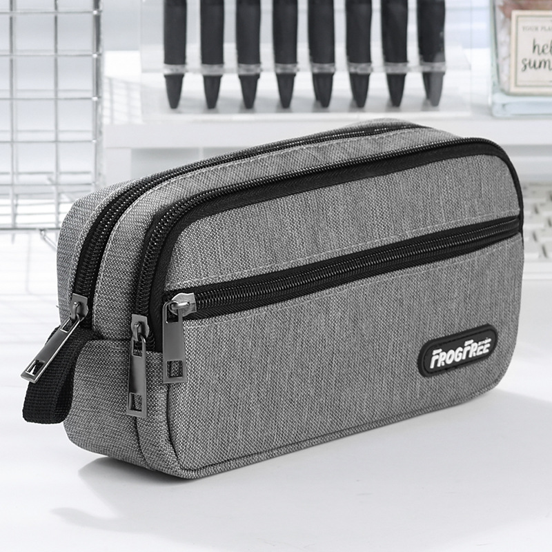 Capacious pencil case
