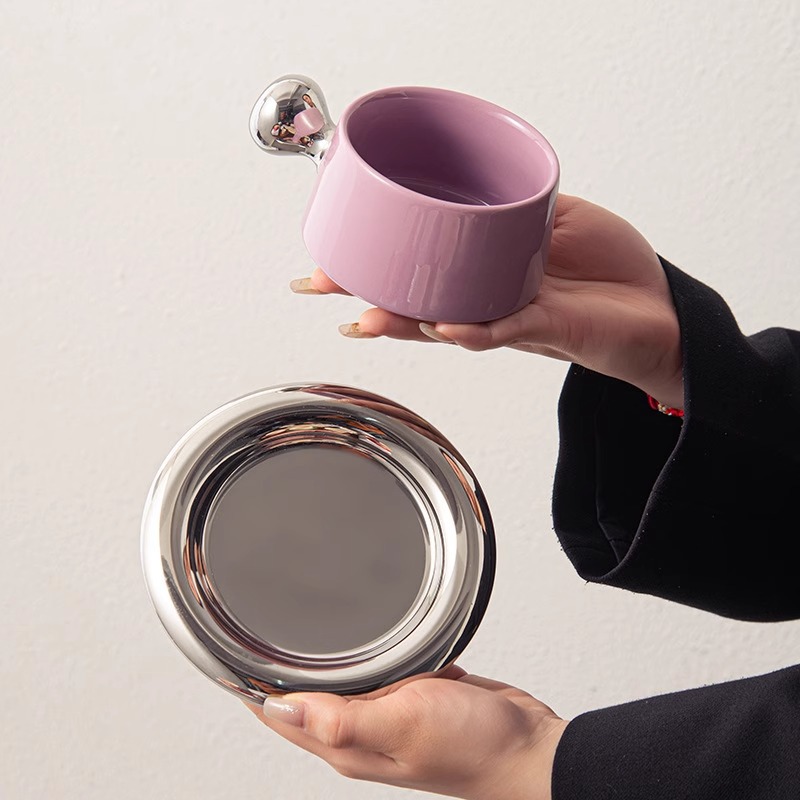 Color contrastante encantador taza de café de cerámica redonda de alto valor para el hogar de restaurantes, taza de menú de la tarde, plato de desayuno, taza de menú