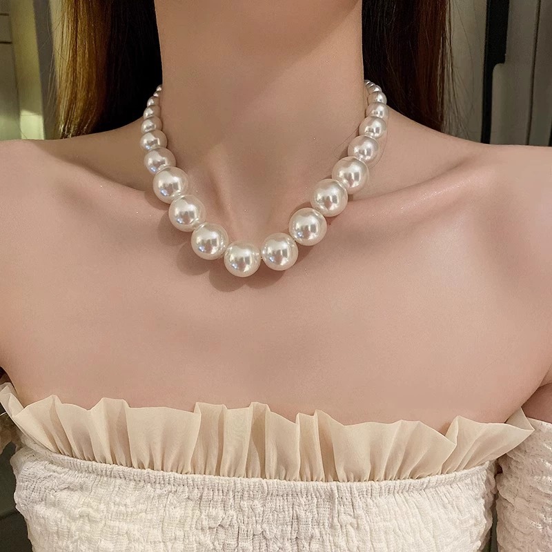 French-Style Large Pearl Necklace for Women, Light Luxury Niche Design, High-End Collarbone Chain, Internet Celebrity Socialite Temperament Fashion Choker