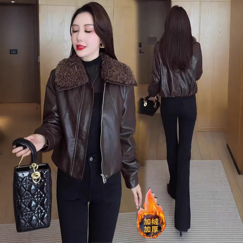 Fleece-Lined Thickened Leather Jacket for Women, 2026 Winter New Stylish and Trendy Lambswool Patchwork Turn-Down Collar Pu Leather Jacket