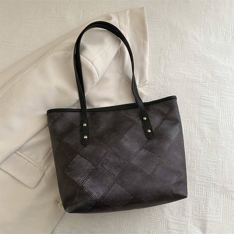 Bolso de alta sensación para mujeres 2024 nueva moda moda bolso de hombro de gran capacidad bolsa de transporte de viaje bolso de balde