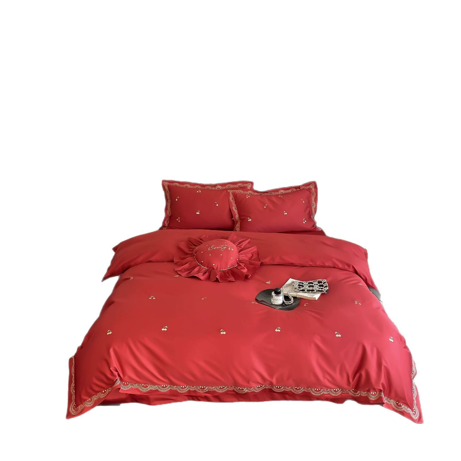 Three dimensional red festive set, 4 piece set, with embroidery, bedding