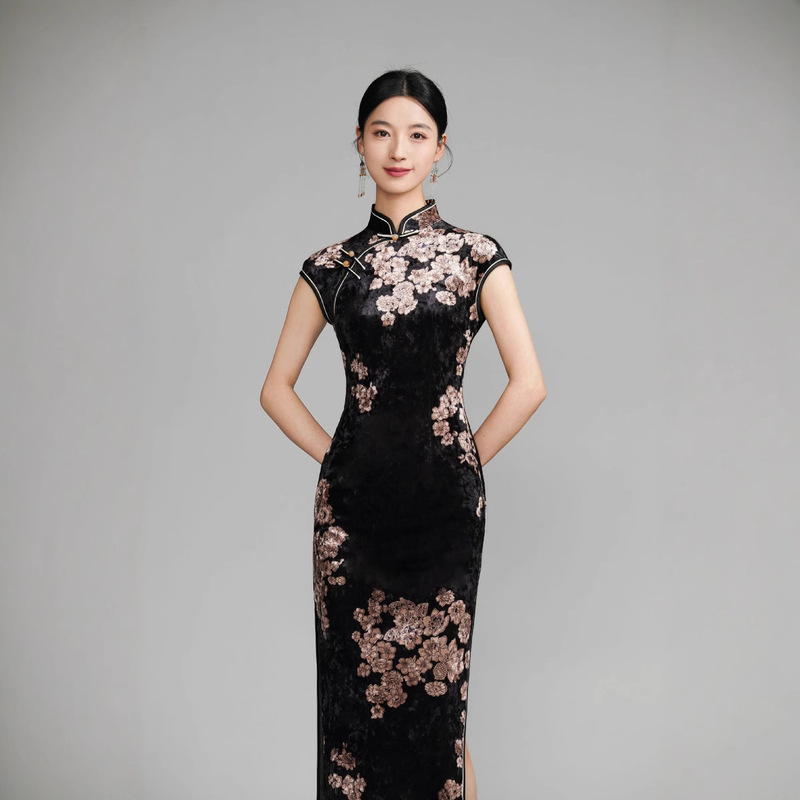 2025 New Black Velvet Vintage Banquet Cheongsam Long