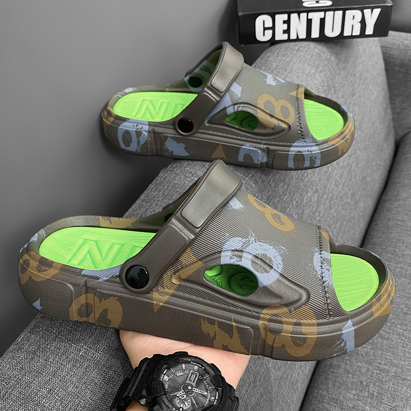 Zapatillas de hombre de verano anti-derrapatante anti-olor cinturón de talón para conducir con una sensación de pisar una parte inferior gruesa de alta sandalias deportivas de playa