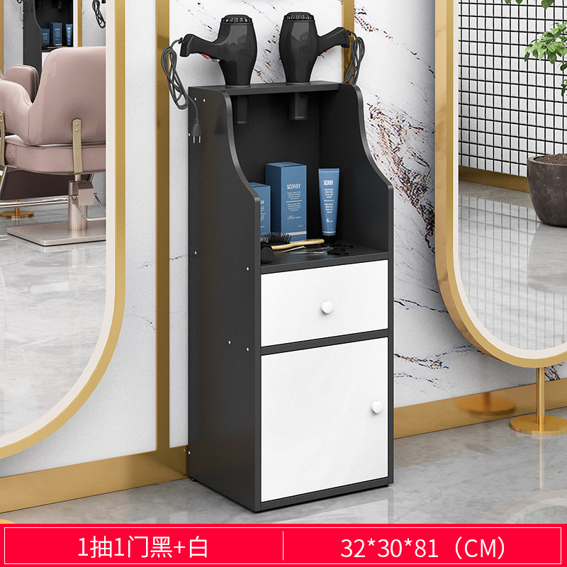 1 검은 색과 흰색 연기