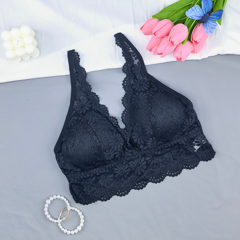 Bra transfronterizo sin anillo de acero conjunto de pecho pequeño atractivo de pecho colateral ajustable ropa interior sujetador de niña