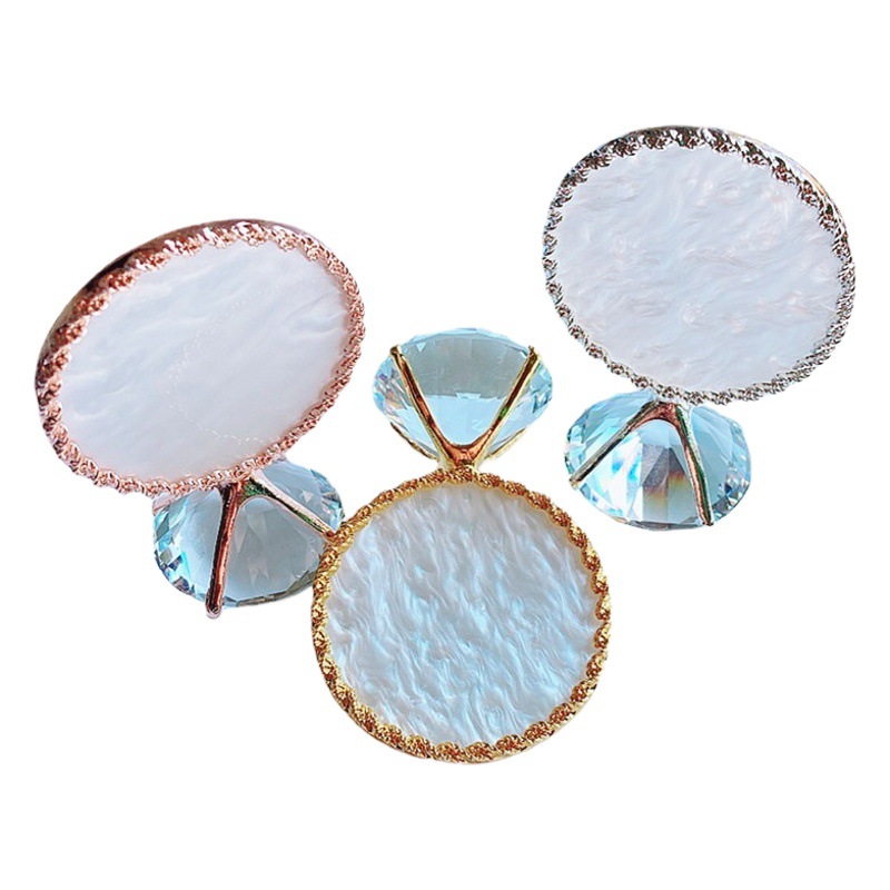 Cross-border multi-functional nail art display stand Phnom Penh shell large diamond nail art shooting props ornaments in stock