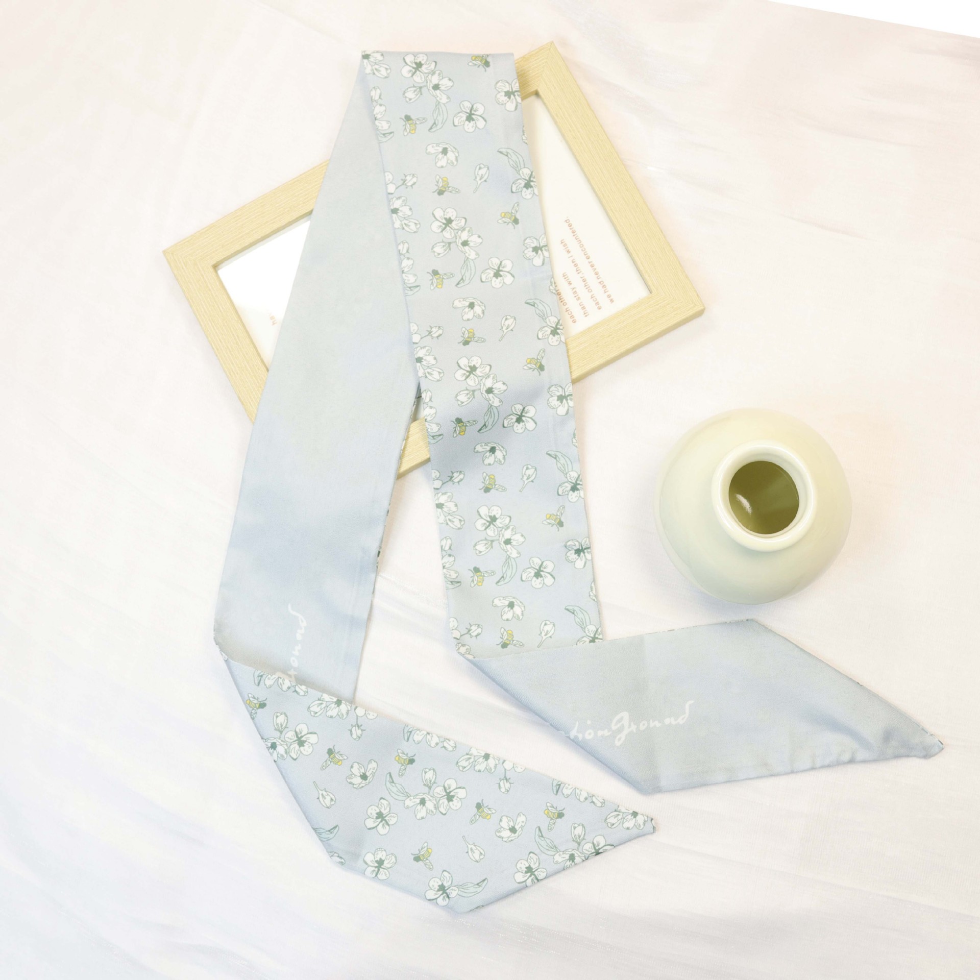 маленький синий цветок